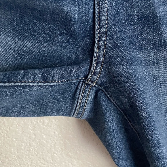 Loft Button Fly High Rise Curvy Skinny Raw Hem Jeans 8/29 Med Wash - Picture 6 of 9